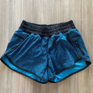 Lululemon Tracker Short Size 6